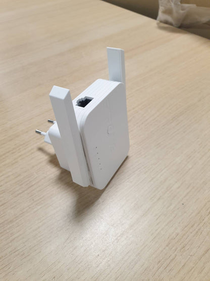 296169 - STRONG Amplifikator WLAN N300 Mbit/s, Përsëritës WLAN për rreze të gjatë veprimi