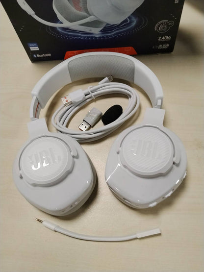 308666 - JBL Kufje për Lojëra Quantum 360 pa tel - 22 orë jetëgjatësi baterie - të bardha