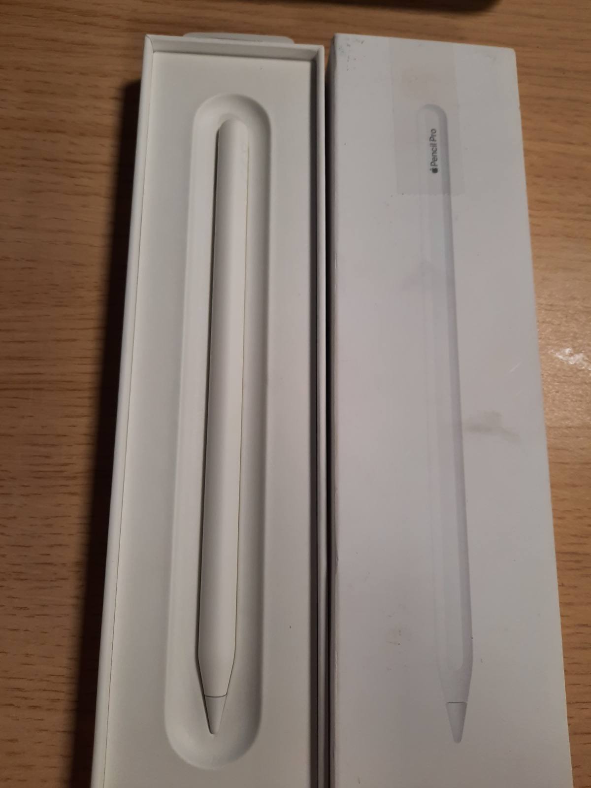 308583 - APPLE Pencil Pro: Mjete të përparuara, precizion perfekt, ndjeshmëri ndaj pjerrësisë dhe presionit, vonesë e ulët
