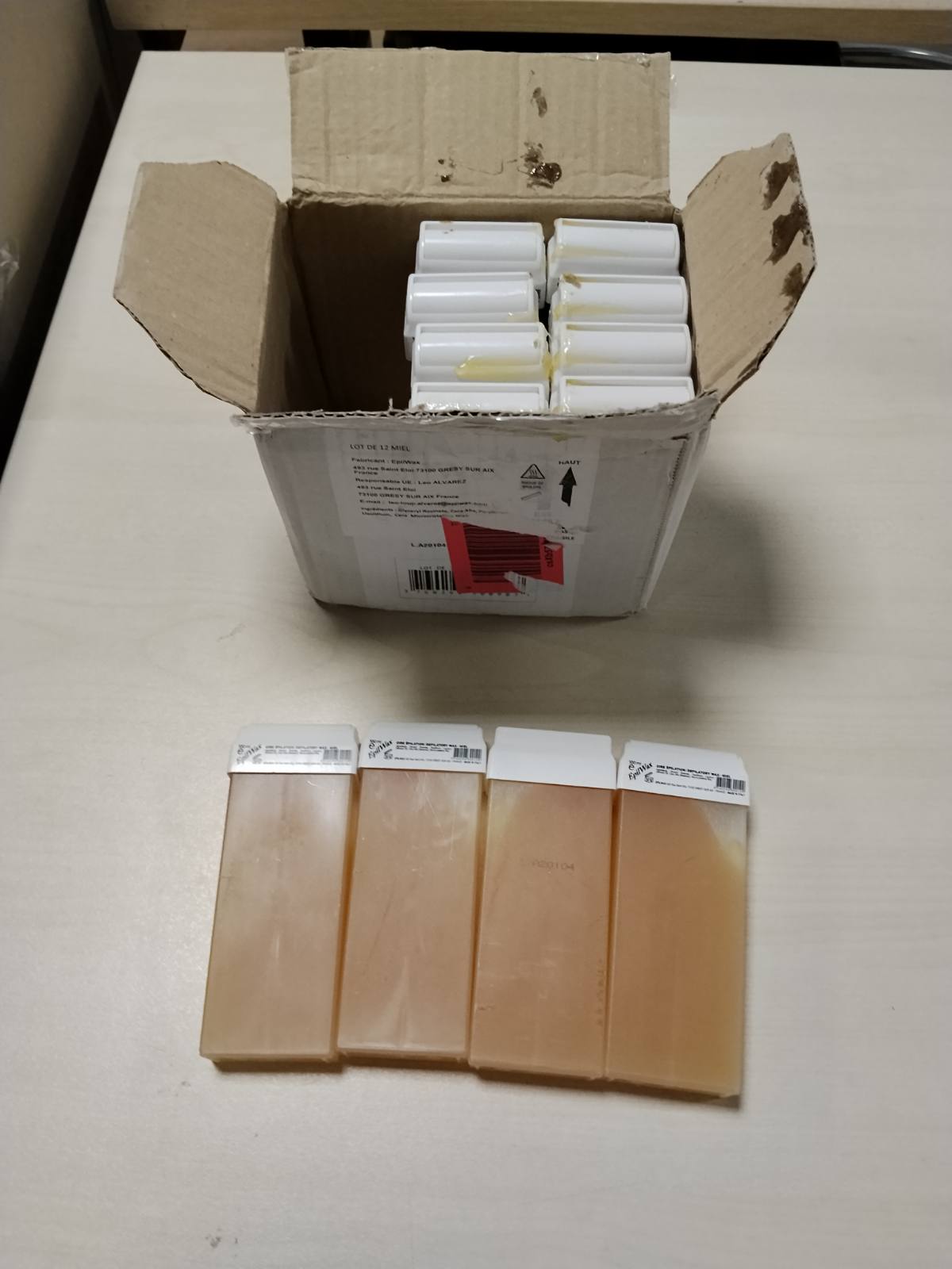 303227 - EPILWAX Set me 12 rul me mjaltë për heqjen e qimeve - Gjerësi 100 ml, Mbushje me dyll Roll-on, për të gjitha llojet e lëkurës