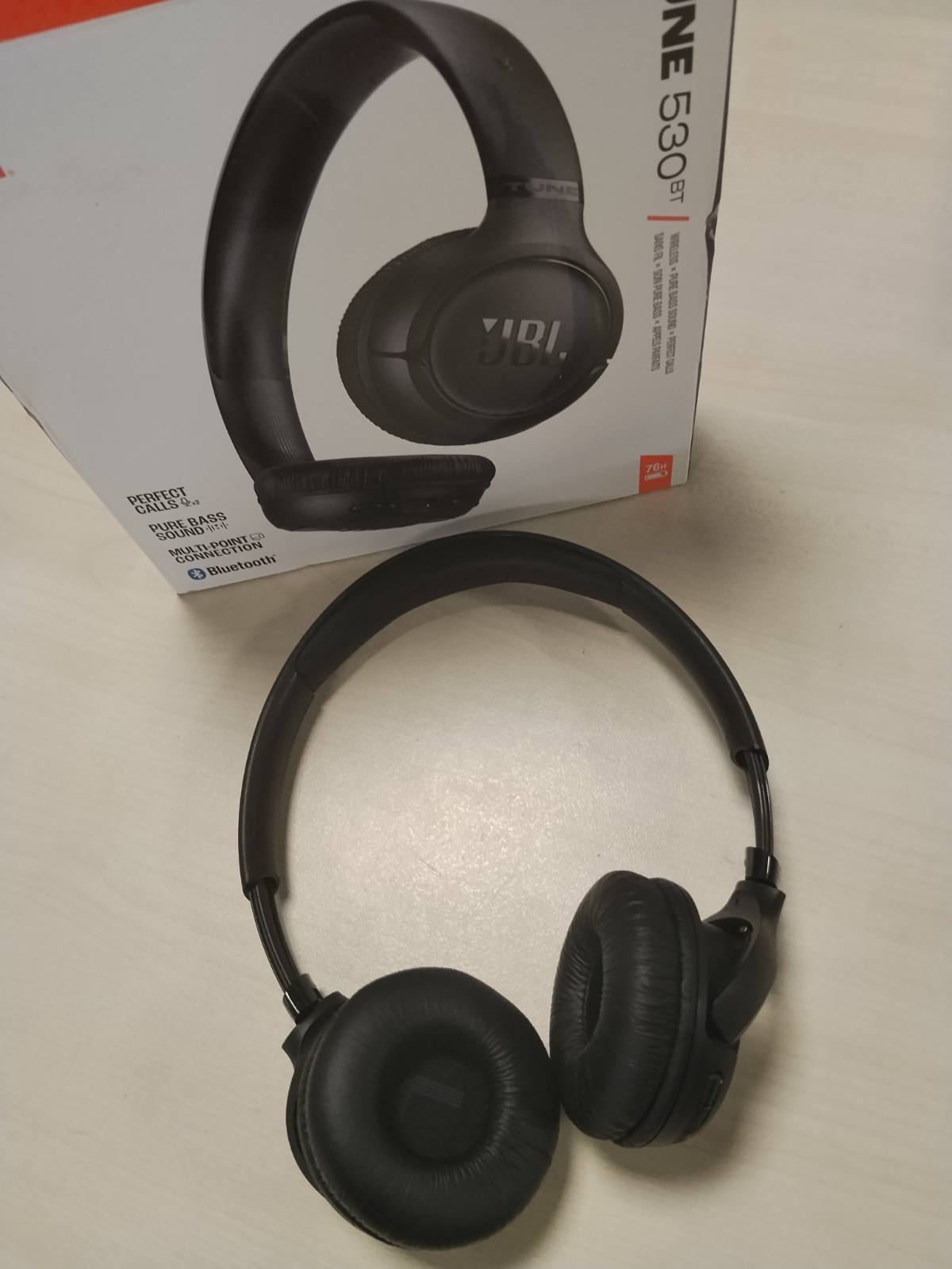 309752 - JBL Kufje Tune 530BT, Pa Tel, Bluetooth, të Zeza