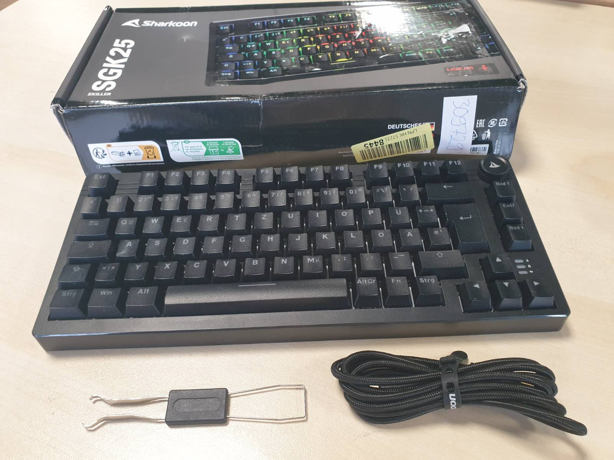 309729 - SHARKOON SKILLER SGK25 RGB - Tastierë lojërash, paraqitje 75%, ndërrim Hot Swap, çelësa të lubrifikuar Huano RED, ngjyra e zezë