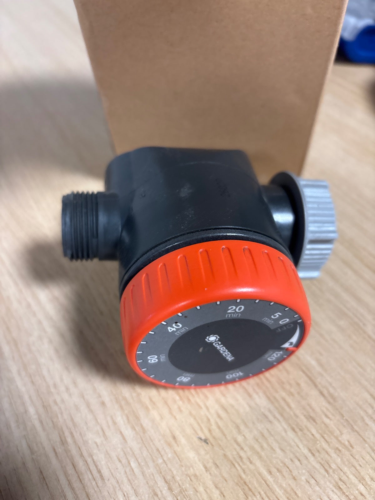 322458 - GARDENA KOHËMATËS PËR UJITJE, automatik për rubinetat 26.5 mm (G 3/4) ose 33.3 mm (G1), kohëzgjatje fleksibile ujitjeje (5-120 min), sistem lidhjeje e shpejtë (1169-20)