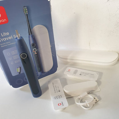 301829 - OCLEAN Set Dhurate Blu për Furça Dhëmbësh X Lite Sonic, 3 koka furçe, IPX7, 5 mënyra pastrimi, kohëmatës, çantë udhëtimi