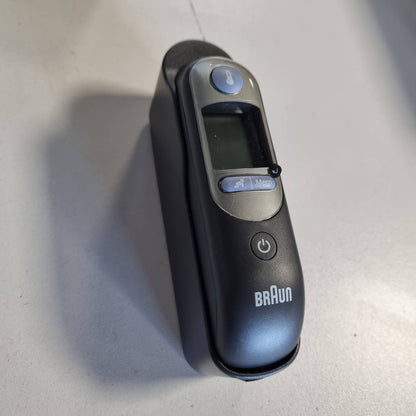 289618 - BRAUN Termometër Veshi ThermoScan 7 | Teknologji e Saktësisë së Moshës | Ekran Dixhital me Kodim Ngjyrash | I Përshtatshëm për Foshnjat dhe Fëmijët e Vegjël