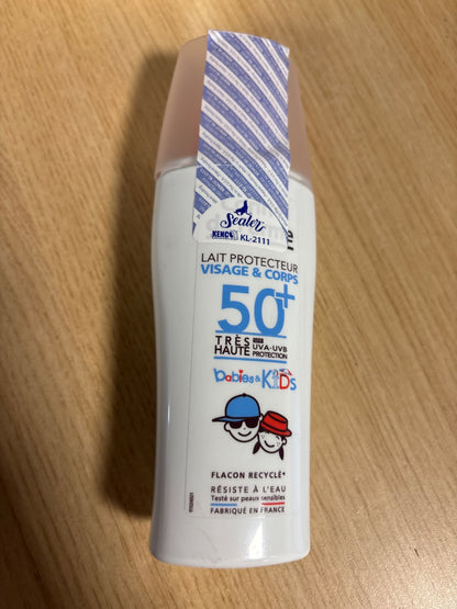 322647 - CORINE DE FARME Qumësht mbrojtës për foshnje dhe fëmijë SPF 50, 150 ml, përdorim i përditshëm