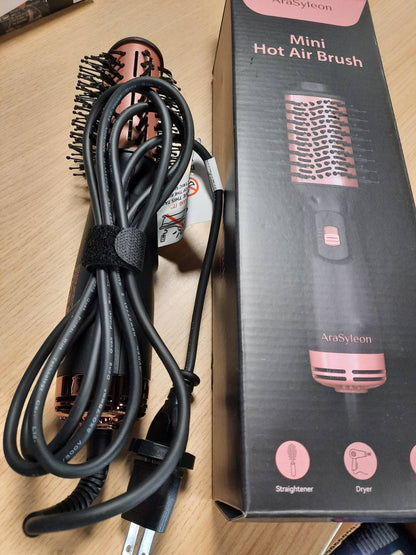 301905 - AraSyleon Furçë me ajër të nxehtë udhëtimi, me tension të dyfishtë, e lehtë (275g)