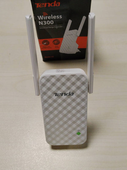 309147 - VERSTÄRKER N300 A9 Përsëritës Tenda WLAN, 300 Mbps, Material Plastik