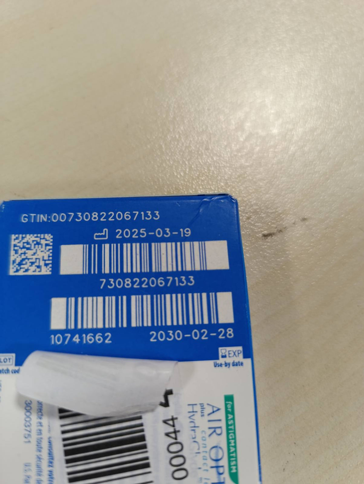 298320 - AIR OPTIX Lente Kontakti Mujore për Astigmatizëm, Pako me 3 copë, BC 8.7 mm, DIA 14.5 mm, CYL -0.75, AXIS 180