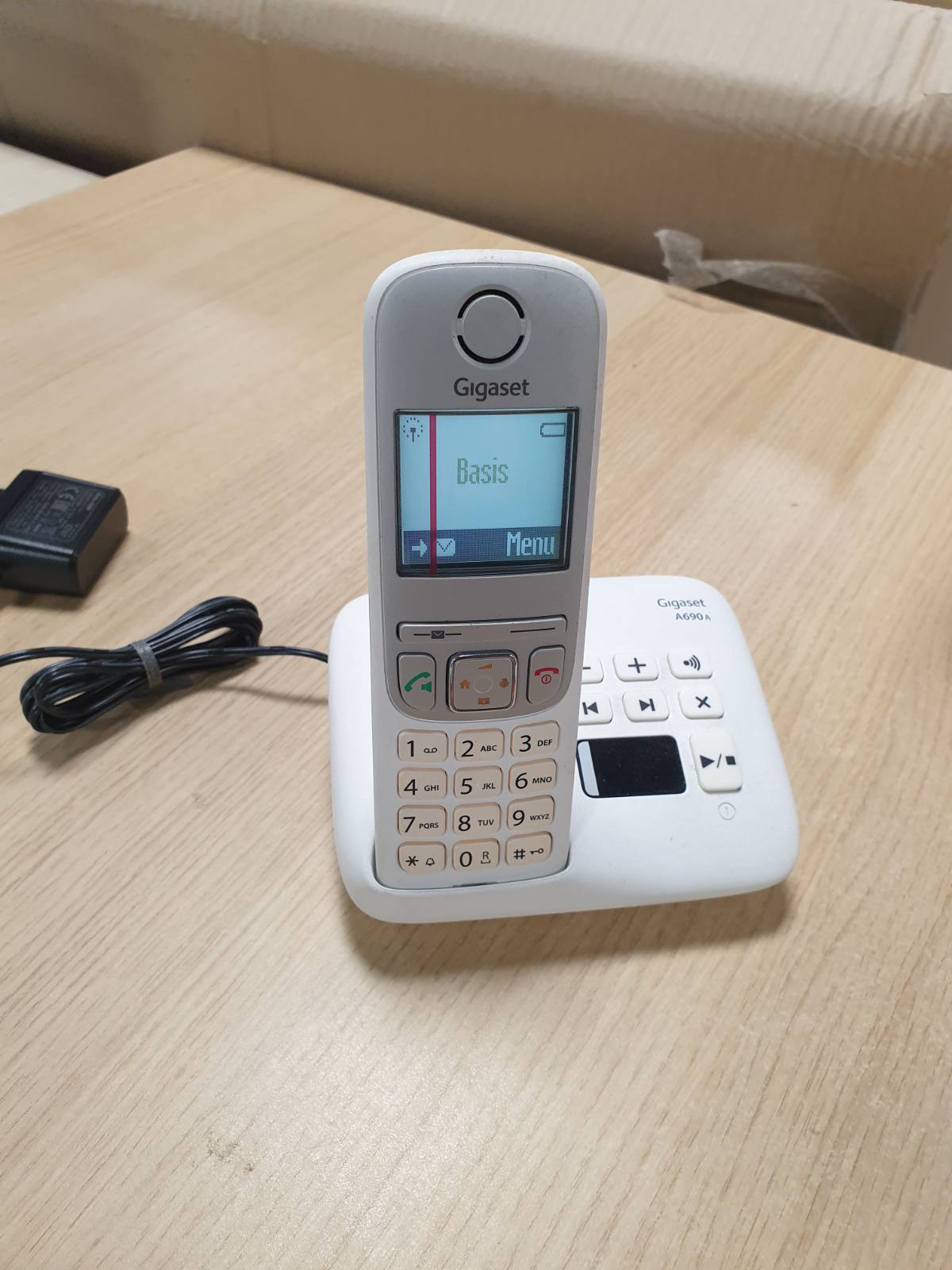 295144 - GIGASET AS690A - Telefon DECT pa tel me sekretari sekretarie - ekran i madh me kontrast të lartë, profile tingulli të rregullueshme - funksion pa duar - mbrojtje nga thirrjet, i bardhë [versioni gjerman]