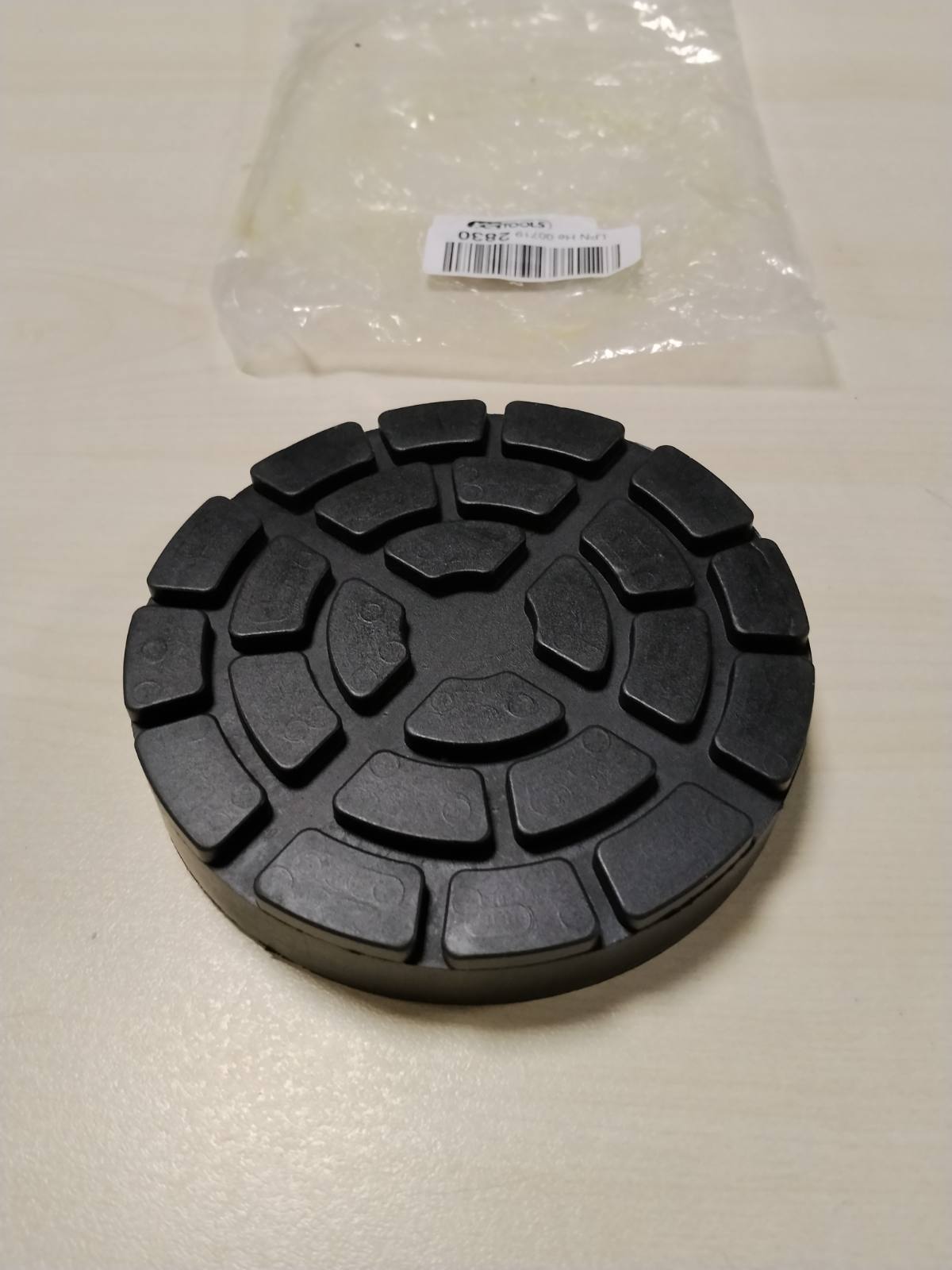 335167 - KS TOOLS Jastëkë gome 10 për platforma ngritëse Ravaglioli, Ø 150 mm