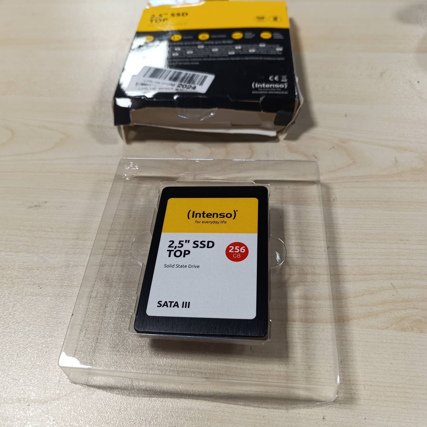 276477 - INTENSO SSD SATA III, 2.5 inç, Performanca më e Lartë, 256 GB