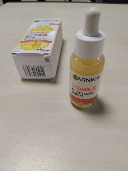 297435 - GARNIER Serum Anti-Dark Spot Rediance me Vitaminë C + Niacinamide për Fytyrën 30ml