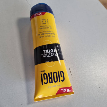 298901 - GIORGI LINE - Xhel flokësh Absolut Titanium, 240 ml, 0% Silikone, Mbajtje 48 orë, Ultra Rezistent