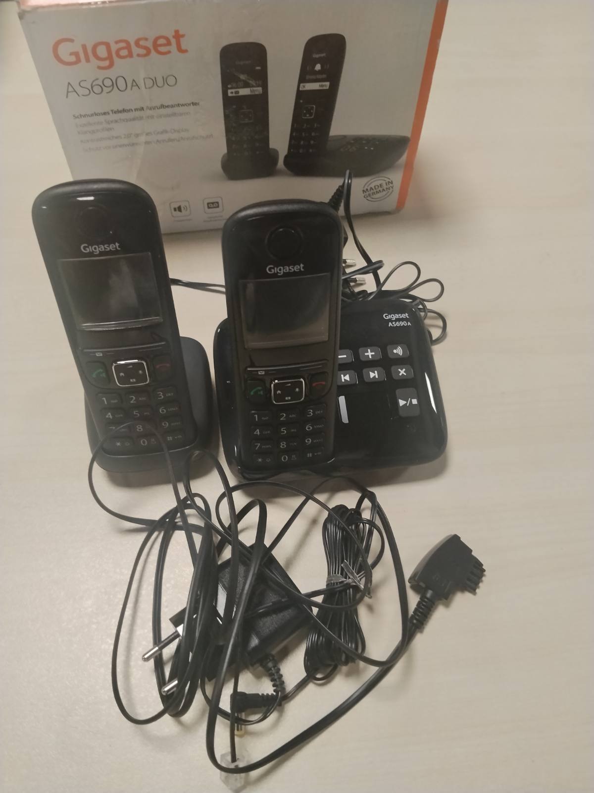 319596 - GIGASET AS690A Duo - 2 Telefona DECT pa Tel me Sekretari Telefoni, Ekran me Kontrast të Lartë, Profile Zëri të Rregullueshme, Funksion pa Duart, Mbrojtje Thirrjesh, E Zezë
