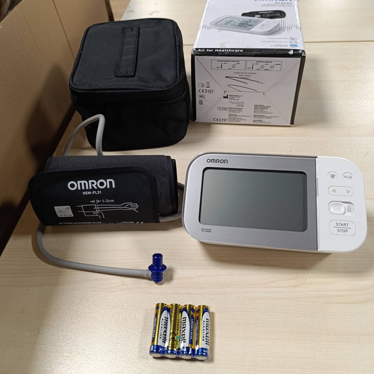 315319 - Monitor Automatik i Tensionit të Gjakut X7 Smart, 22-42 cm, I Validuar Klinikisht, Me Aplikacion Falas