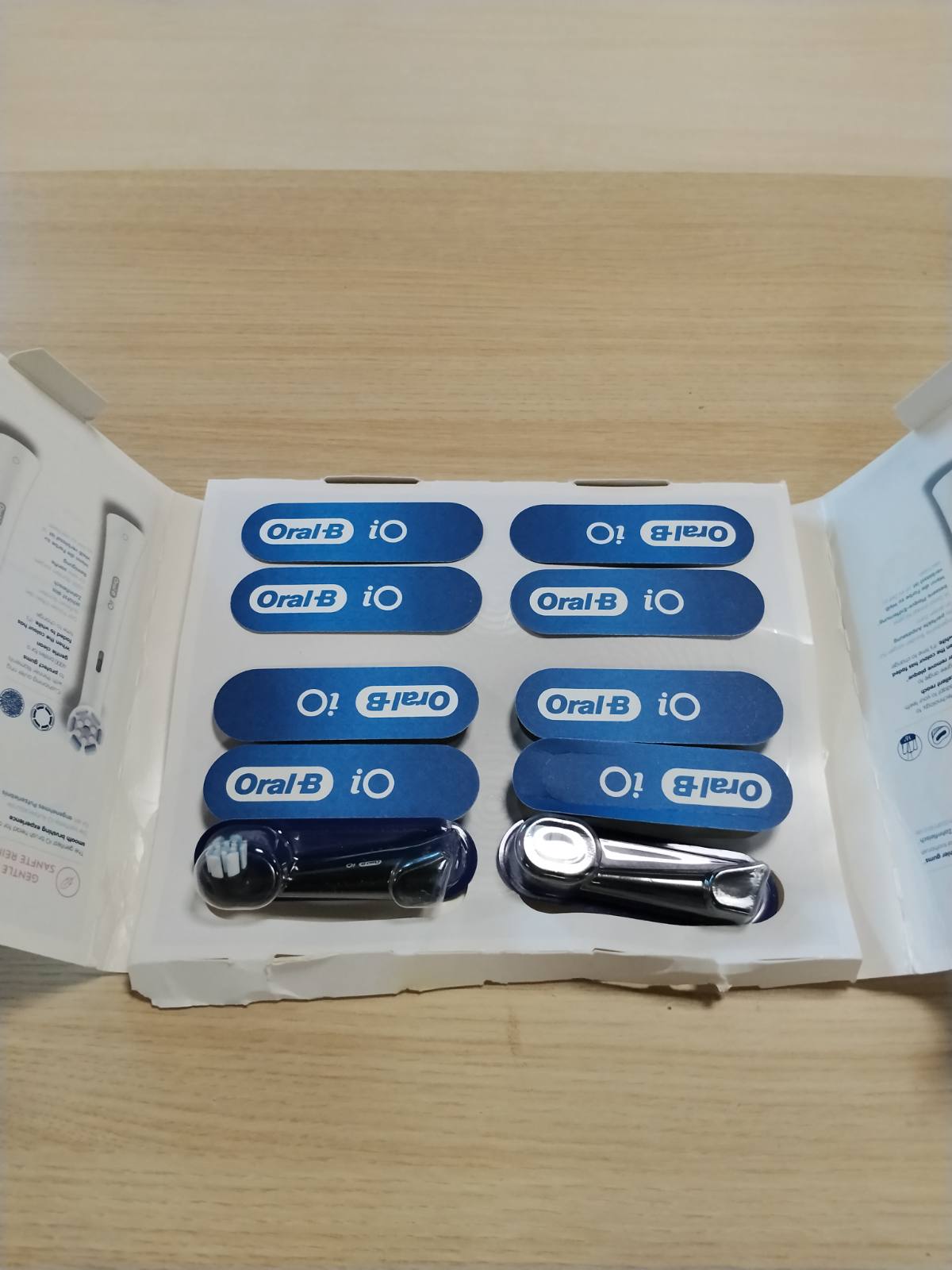 292326 - ORAL-B Koka Furçash Zëvendësuese iO Gentle Clean, ORIGJINALE për Furçat Elektrike të Dhëmbëve Oral-B iO, për Mishra dhe Dhëmbë të Ndjeshëm, Të Zeza, 10 copë