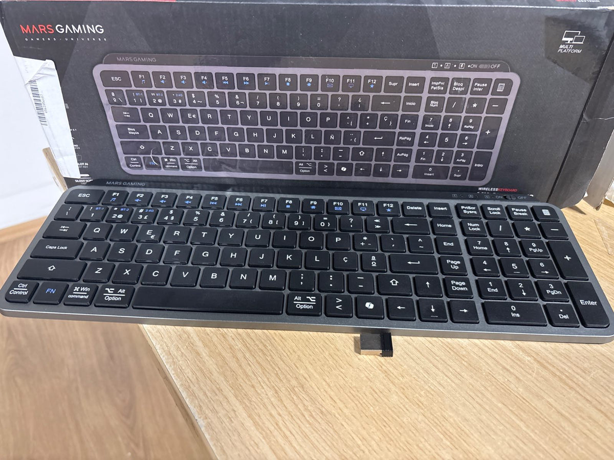 296002 - MARS GAMING MK-SILENKEYS, Tastierë kompakte pa tel, Portugeze, Bluetooth 5.1, Bateri 200 orë, e zezë