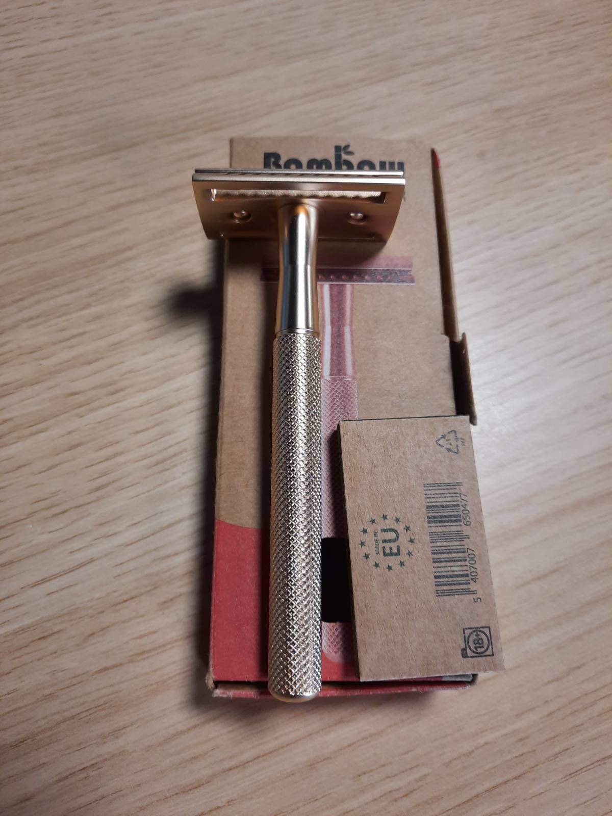 317553 - BAMBAW - Briskë sigurie metalike për femra me 5 tehe zëvendësuese prej çeliku inox suedez, brisk manual për një rruajtje të pastër dhe të lëmuar, e qëndrueshme dhe e lehtë për t’u përdorur (ar rozë)