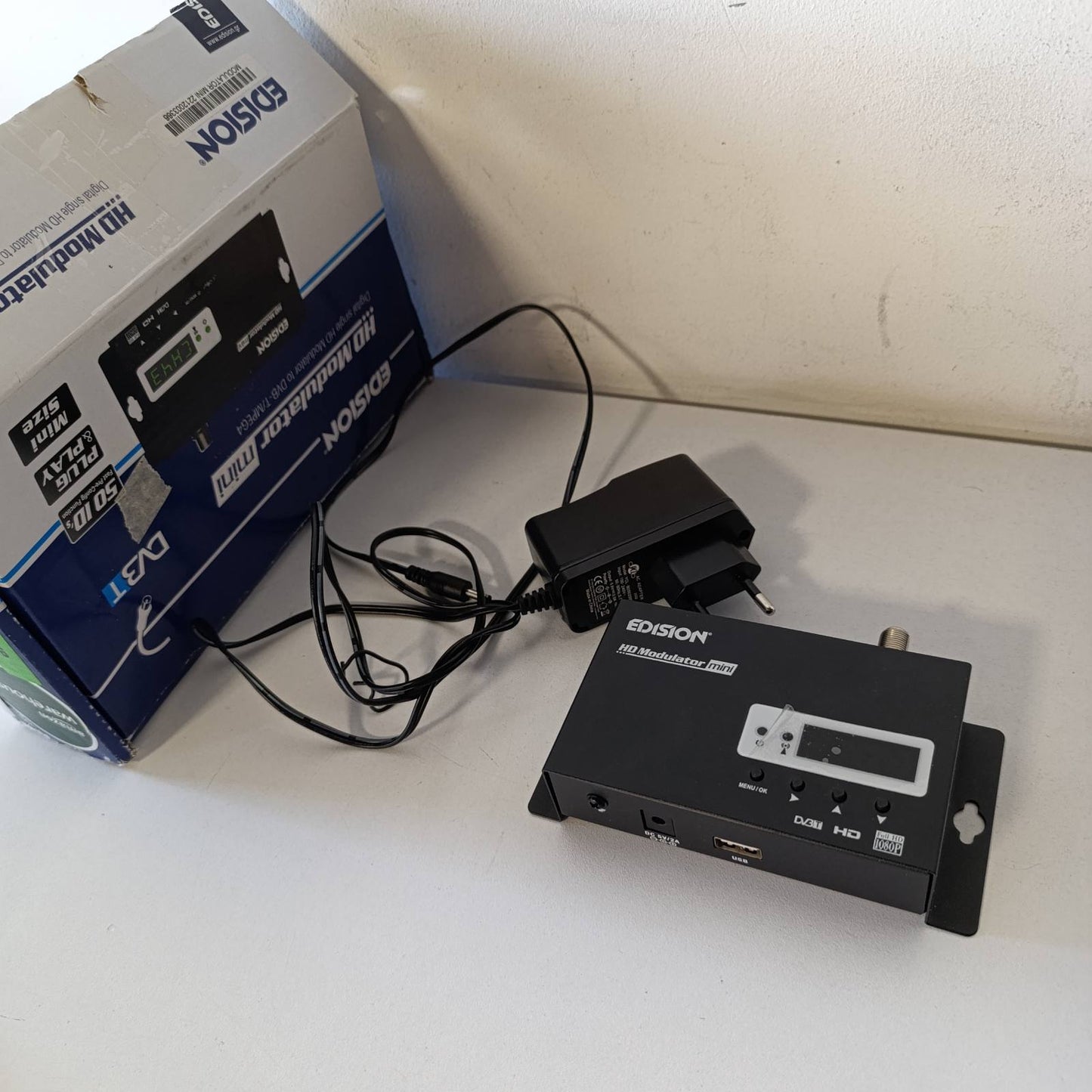 319362 - EDISION Modulator mini HDMI, Modulator i vetëm HDMI në DVB-T MPEG4 RF, Shpërndarje Full HD nëpërmjet Koaksialit, Funksion Para-Konfigurimi USB 50ID, Madhësi Mini