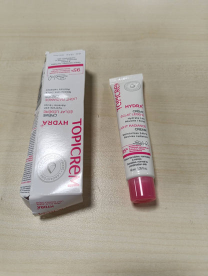 317582 - TOPICREM - Krem Hidratues HYDRA+ Light Radiance për Lëkurë të Ndjeshme, Normale deri të Kombinuar – 40 ml