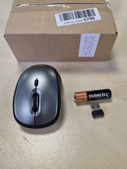 320597 - MAUS PA TEL TRUST SILENT ME BATERI, 800-1600 DPI, 83% PLASTIKË E RICIKLUAR, MARRËS MIKRO USB I RUJTSHËM, MAUS KOMPAKT PA TEL PËR LAPTOP, PC, MAC - I ZI
