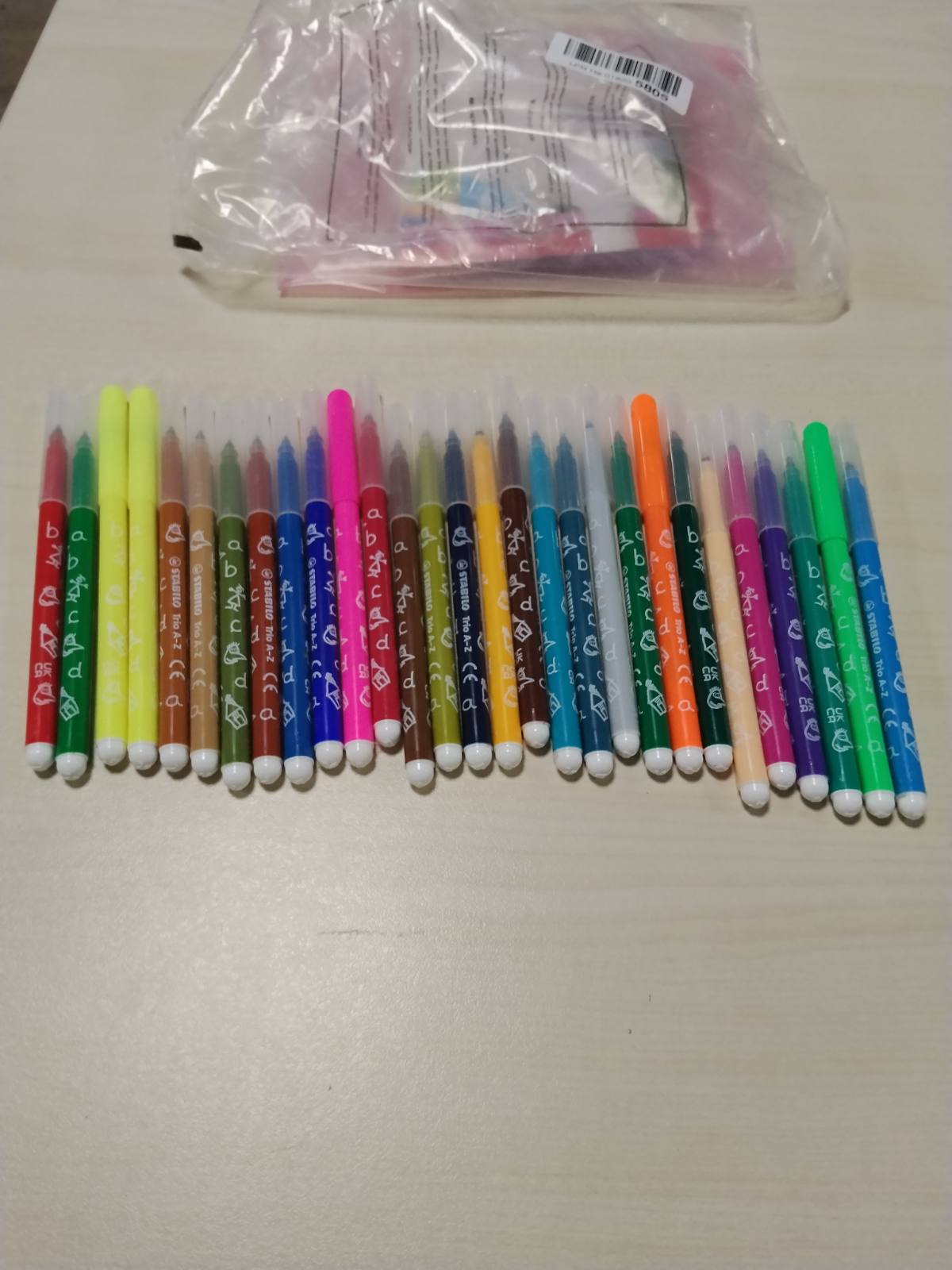 320622 - STABILO Trio AZ - Shënjues ngjyrosës - Kuti kartoni x 30 shënjues me majë të mesme - 5 shënjues fluoreshent