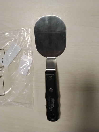 320442 - LIQUITEX - Spatula Grande N°2 - Gjatësia: 9 cm - Gjerësia: 7 cm