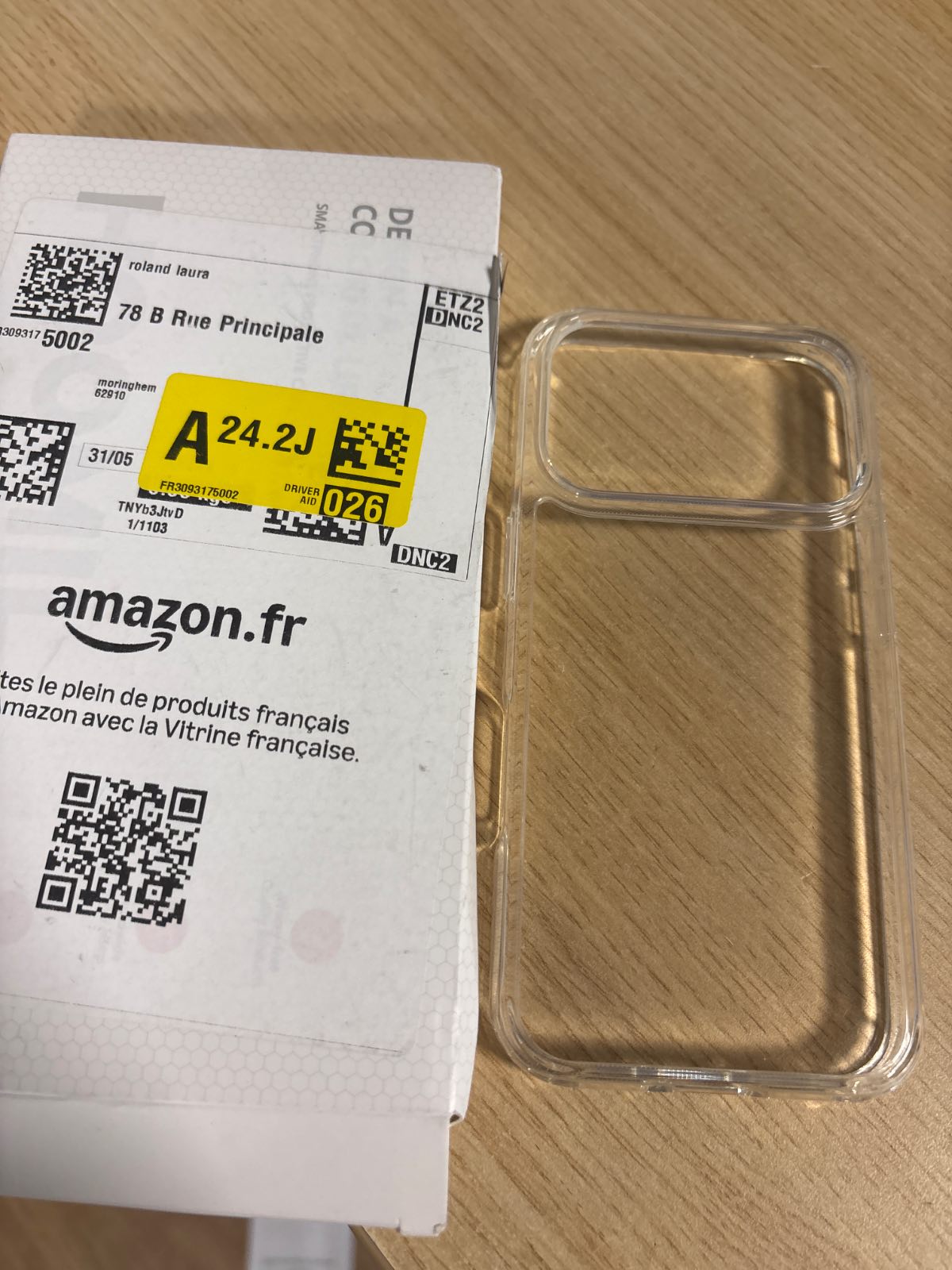 320650 - HOOMIL Mbrojtëse për iPhone 17 Pro 6.3 inç, Mbrojtëse Telefoni Transparente Kundër Zverdhjes, Mbulesë Mbrojtëse Rezistent ndaj Goditjeve - Crystal Clear