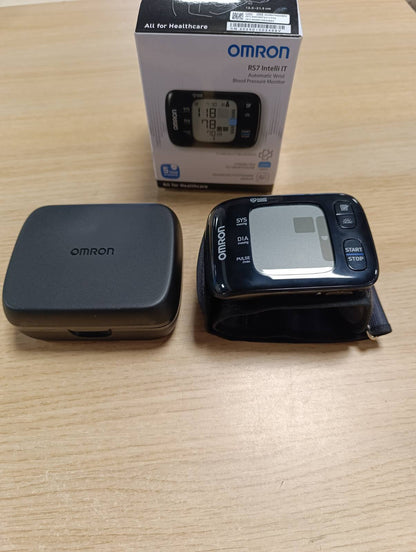 315451 -  Intelli IT, monitor dixhital tensioni gjakut në kyçin e dorës, i pajtueshëm me Bluetooth, i përshtatshëm për individë mbipeshë, i validuar klinikisht.