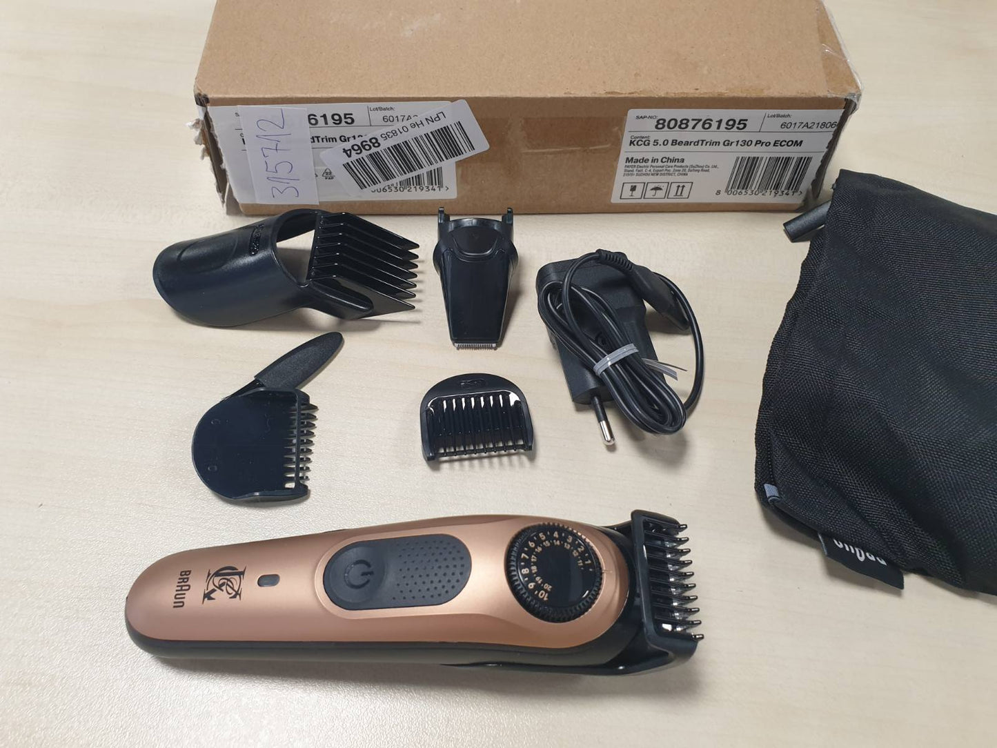 315712 - KING C. GILLETTE Brisku Elektrik Pro, Prerës Mjekre me 40 Cilësime Gjatësie, Prerës Preciz, Furçë Pastrimi, 4 Krehër të Ndërrueshëm
