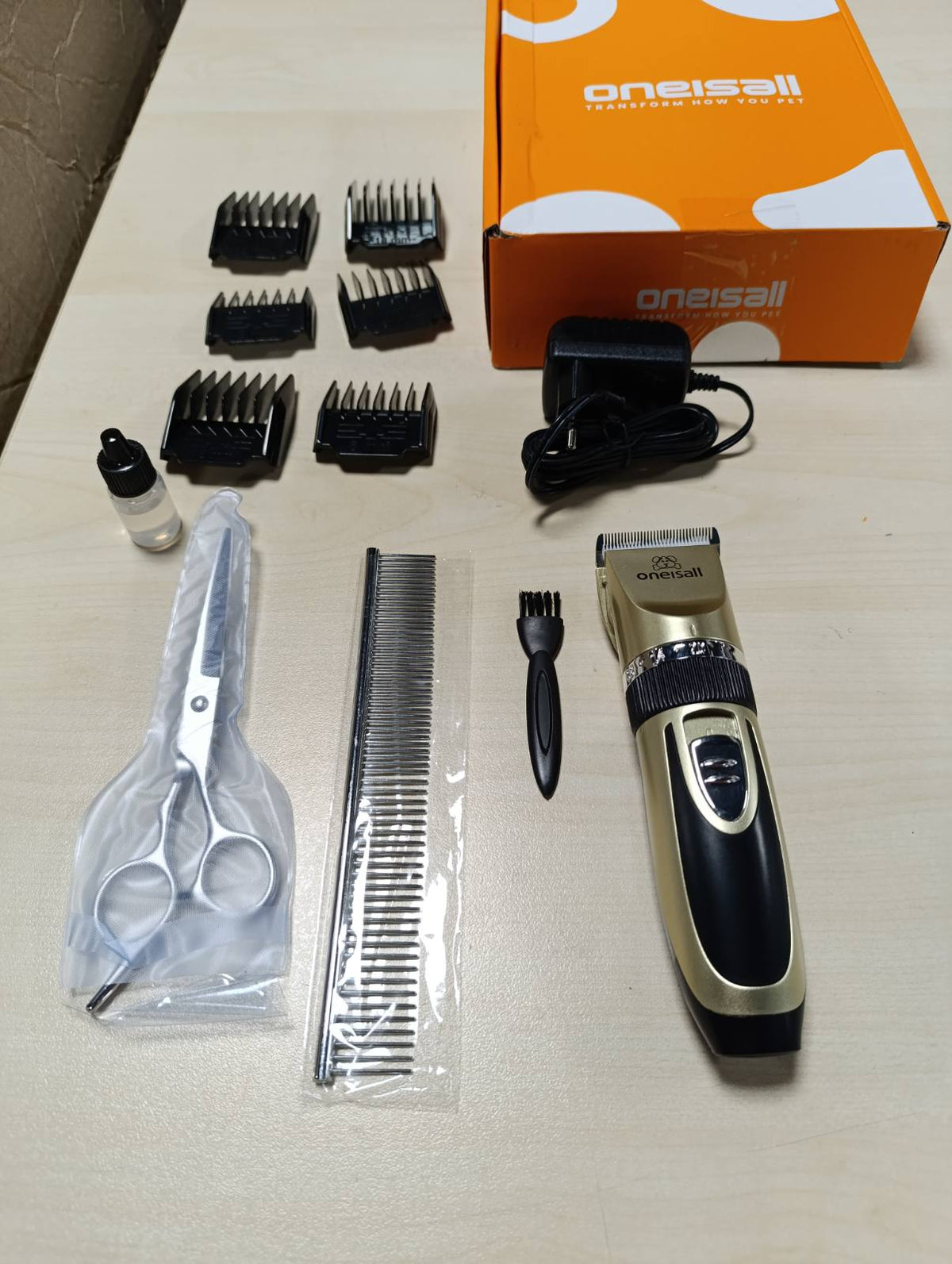 316264 - ONEISALL, Makinë prerëse e qetë për qen, 2000mAh, kohëzgjatje 4 orë, për macet dhe qentë me qime të trasha