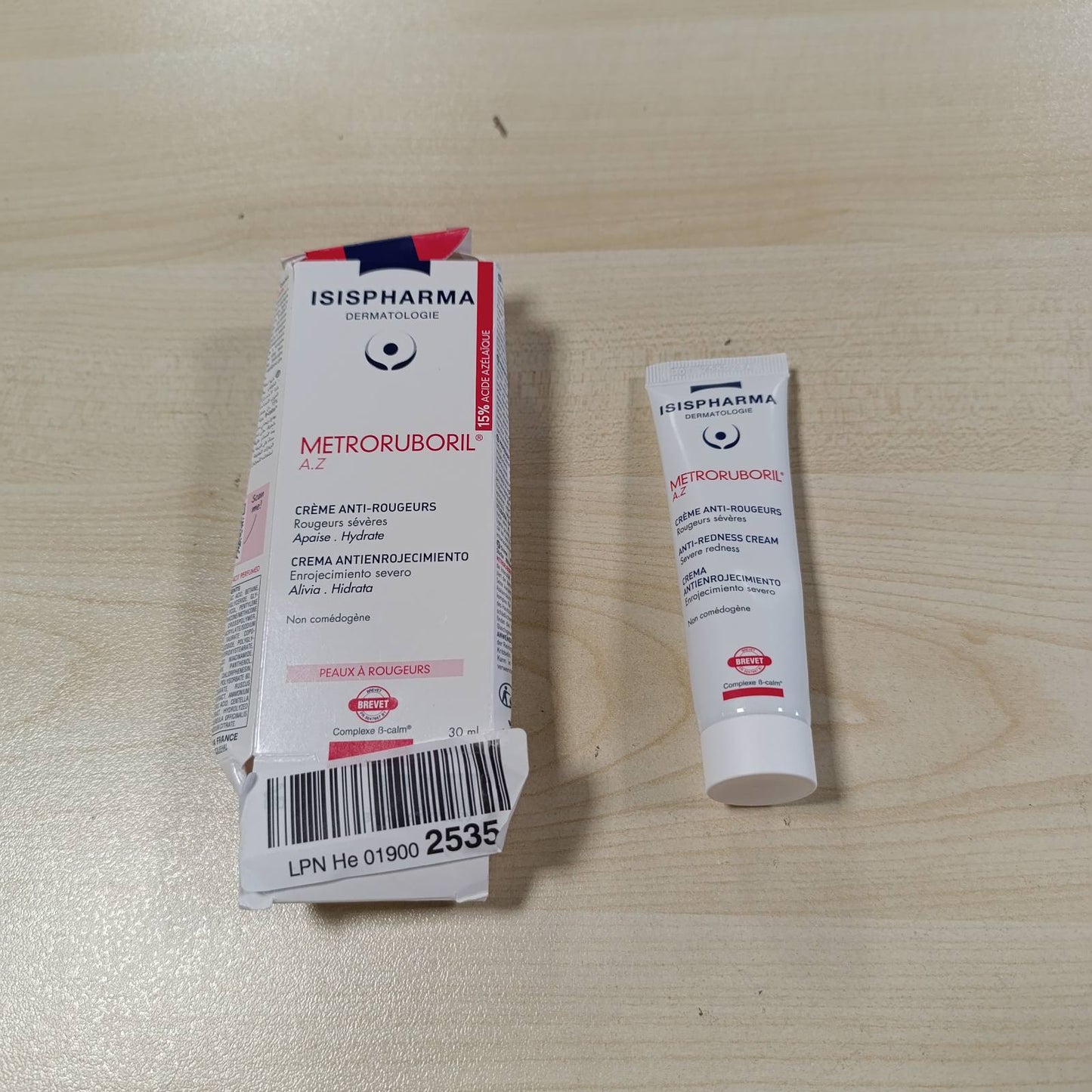 318215 - ISISPHARMA Krem kundër skuqjes METRORUBORIL AZ 30 ml - 15% acid azelaik