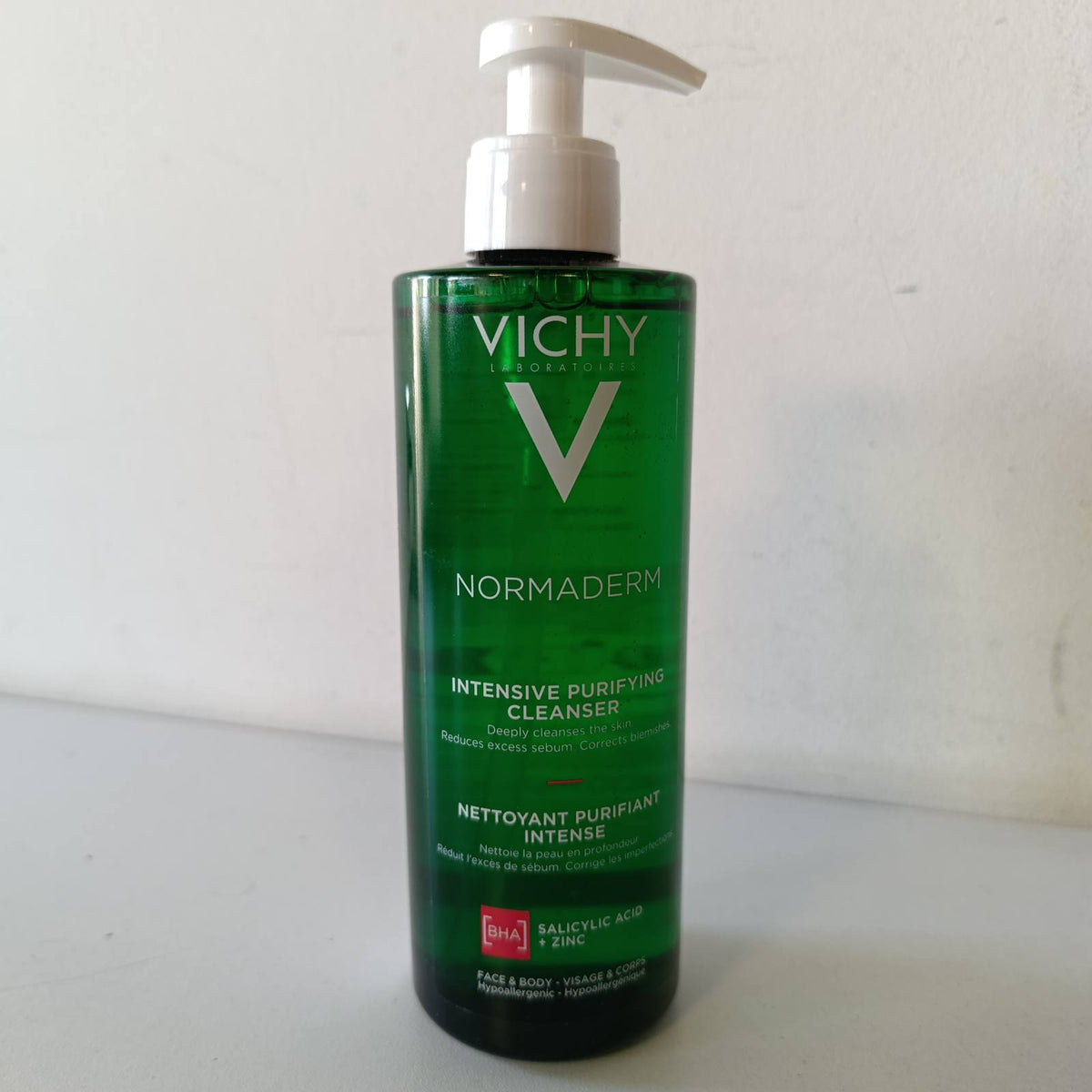 318049 - VICHY NORMADERM Xhel Pastrues Intens për Fytyrën, Trajtim Peeling për Lëkurë të Yndyrë dhe të Prirur ndaj Akneve, I Pasur me Minerale dhe Probiotikë