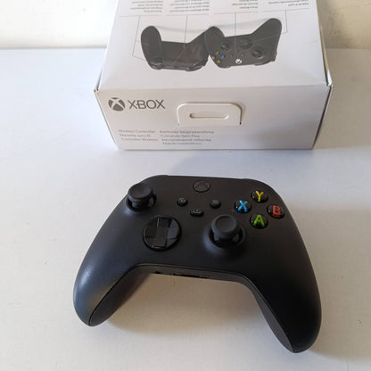 273069 - Xbox Live pa Fil - Carbon Black për Series X, Series S, One, Windows 10/11, Android, iOS