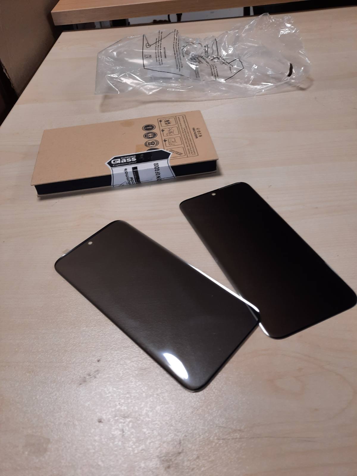 277056 - IBETEK Mbrojtës Ekrani për Xiaomi Redmi Note 15 Pro Plus+ 5G, Pako me 2 copë, Mbrojtës Ekrani prej Xhami të Temperuar Anti-Spy, i Zi për Privatësi