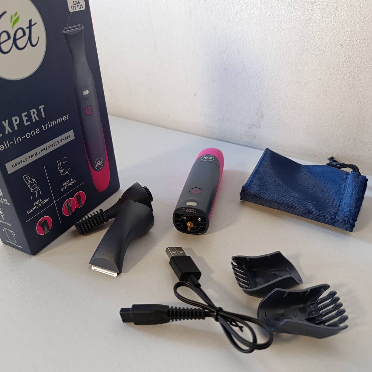 316400 - VEET Makinë rroje intime Expert Intime, për fytyrën, vetullat, zonën pubike, e papërshkueshme nga uji.