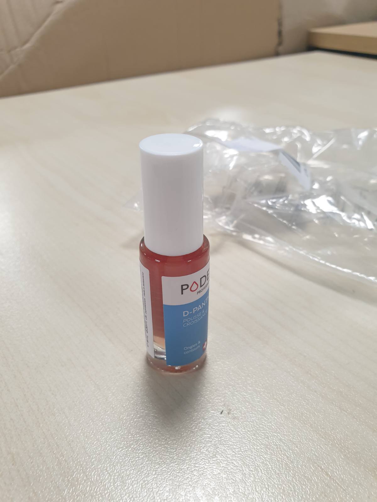 275479 - PODERM Serum përforcues për thonjtë 5 në 1, 6 ML, D-Panthenol, 100% Natyral, zhvilluar nga një podiatër në Zvicër