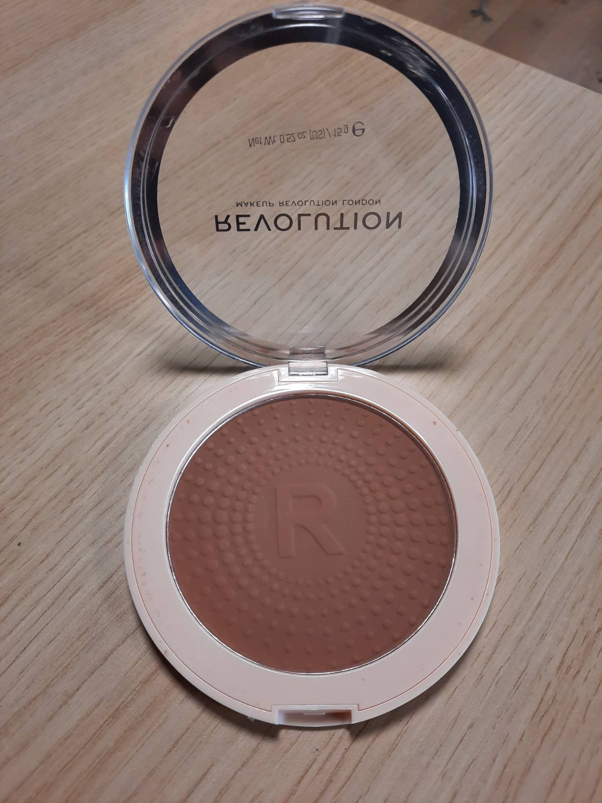 319016 - REVOLUTION Mega Bronzer 01 - I ftohtë