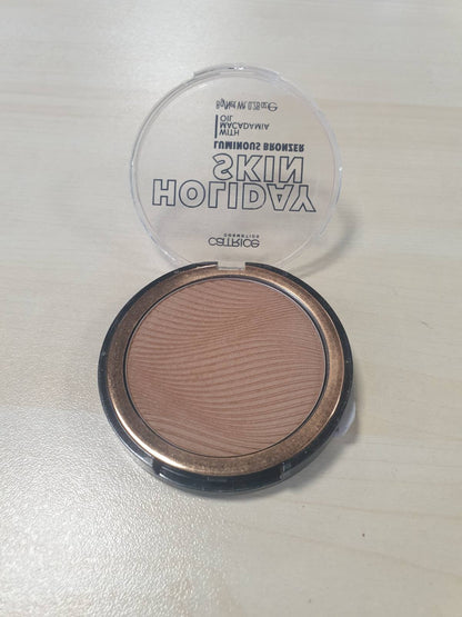 318991 - CATRICE Pluhur bronzues Holiday Skin Luminous Bronzer, 8g