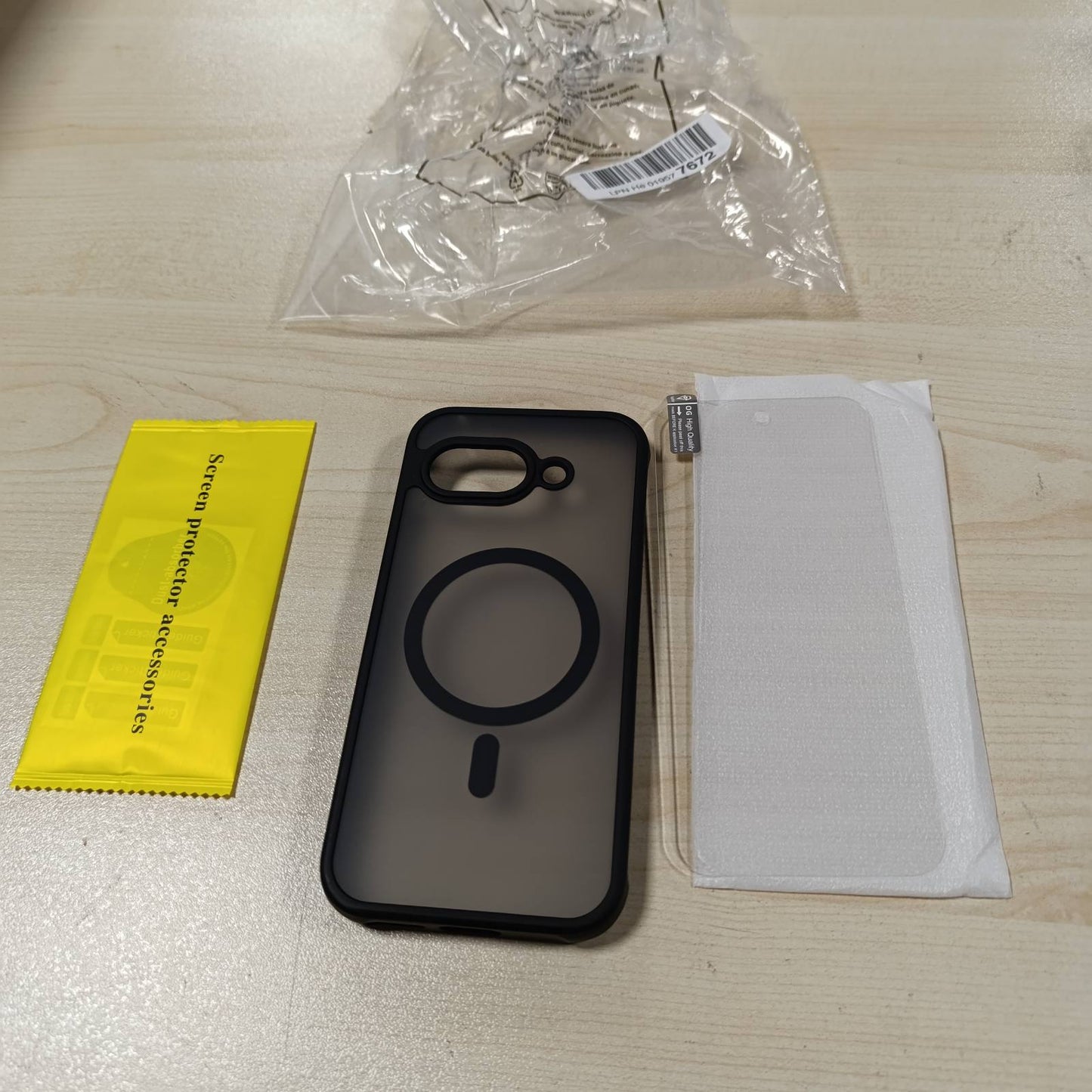277102 - OWKEY Mbrojtëse për Google Pixel 9a, Mbrojtëse magnetike për Pixel 9a për MagSafe me xham të temperuar, Mbrojtje e gradës ushtarake, e zezë