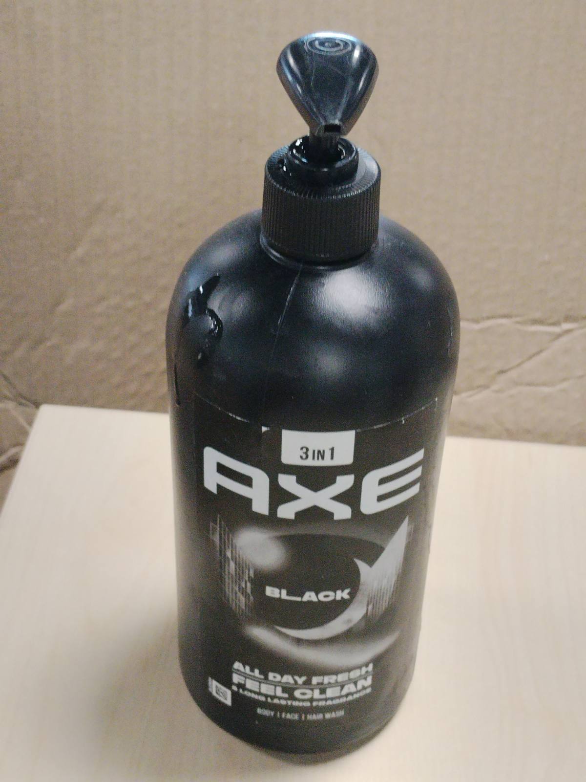 318770 - AXE Xhel Dushi Black, Pompë Dispenser, 900 ml