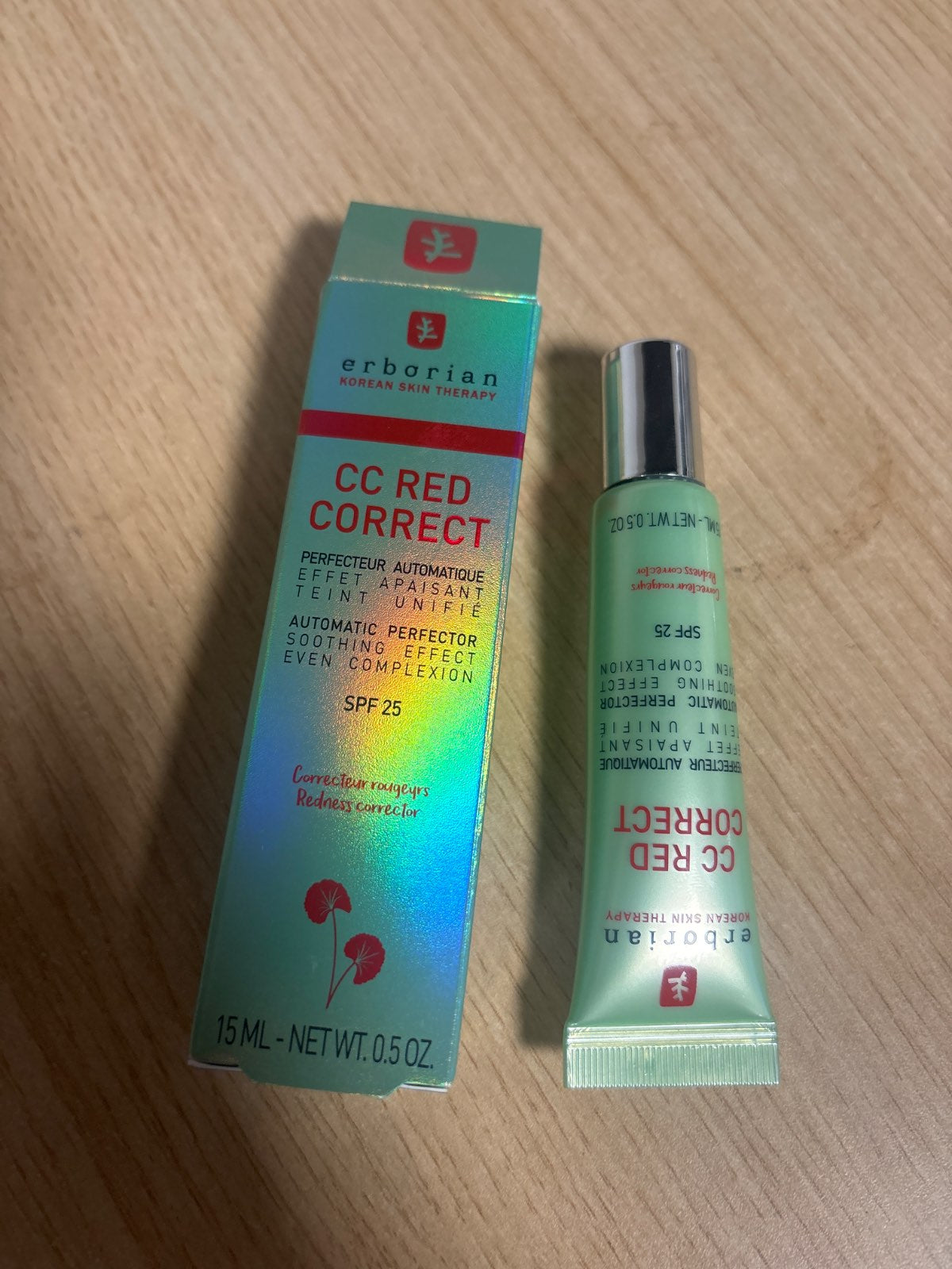 316853 - ERBORIAN CC Red Correct - Krem kundër skuqjes me Centella Asiatica, Kujdes korean për fytyrën me efekt qetësues, SPF 25, 15 ml