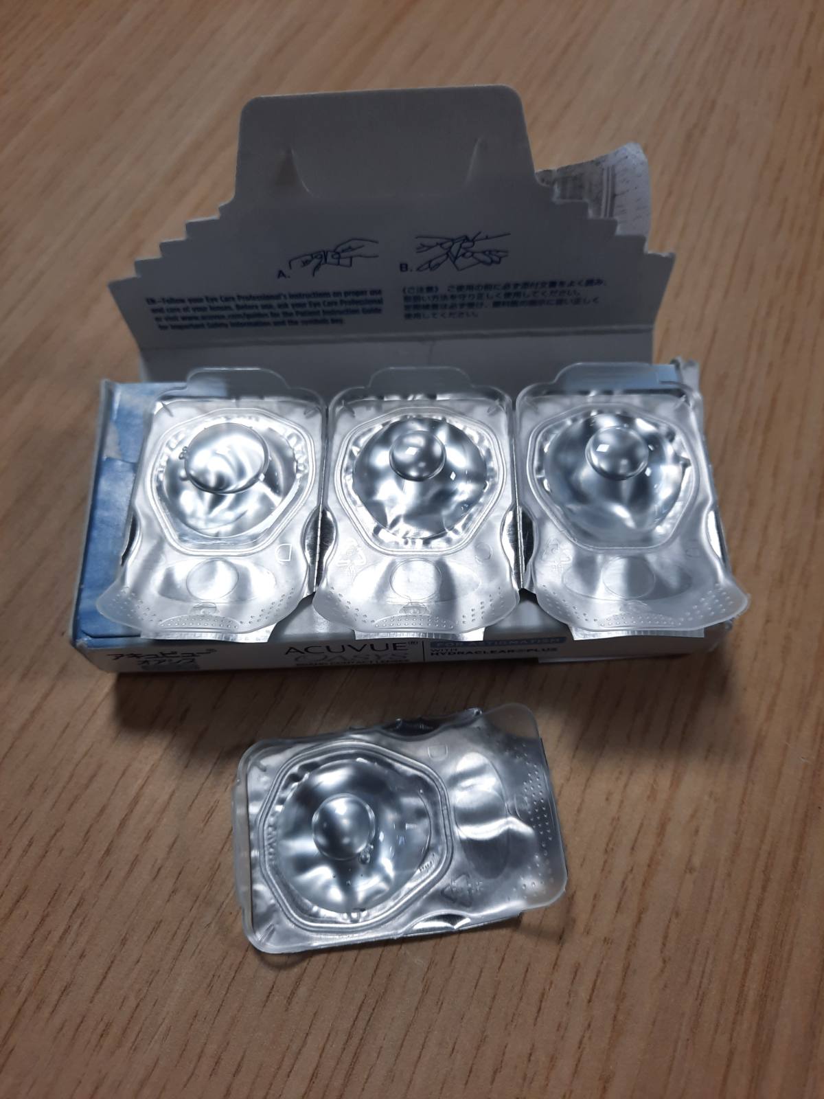 316061 - ACUVUE - Lente kontakti OASYS për astigmatizëm, 2-javore, -2.5 dioptri, cilindër -0.75, Ach 180, BC 8.6, 6 lente