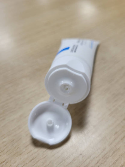 318287 - LA ROCHE-POSAY - Cicaplast Baume B5+, Balsam Riparues për Fytyrën dhe Trupin, 40 ml, për lëkurë të thatë dhe të ndjeshme