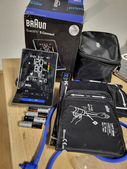 275103 - BRAUN Monitor i tensionit të gjakut ExactFit 5 Connect, 2 madhësi manshete, për përdorim në shtëpi, BUA6350