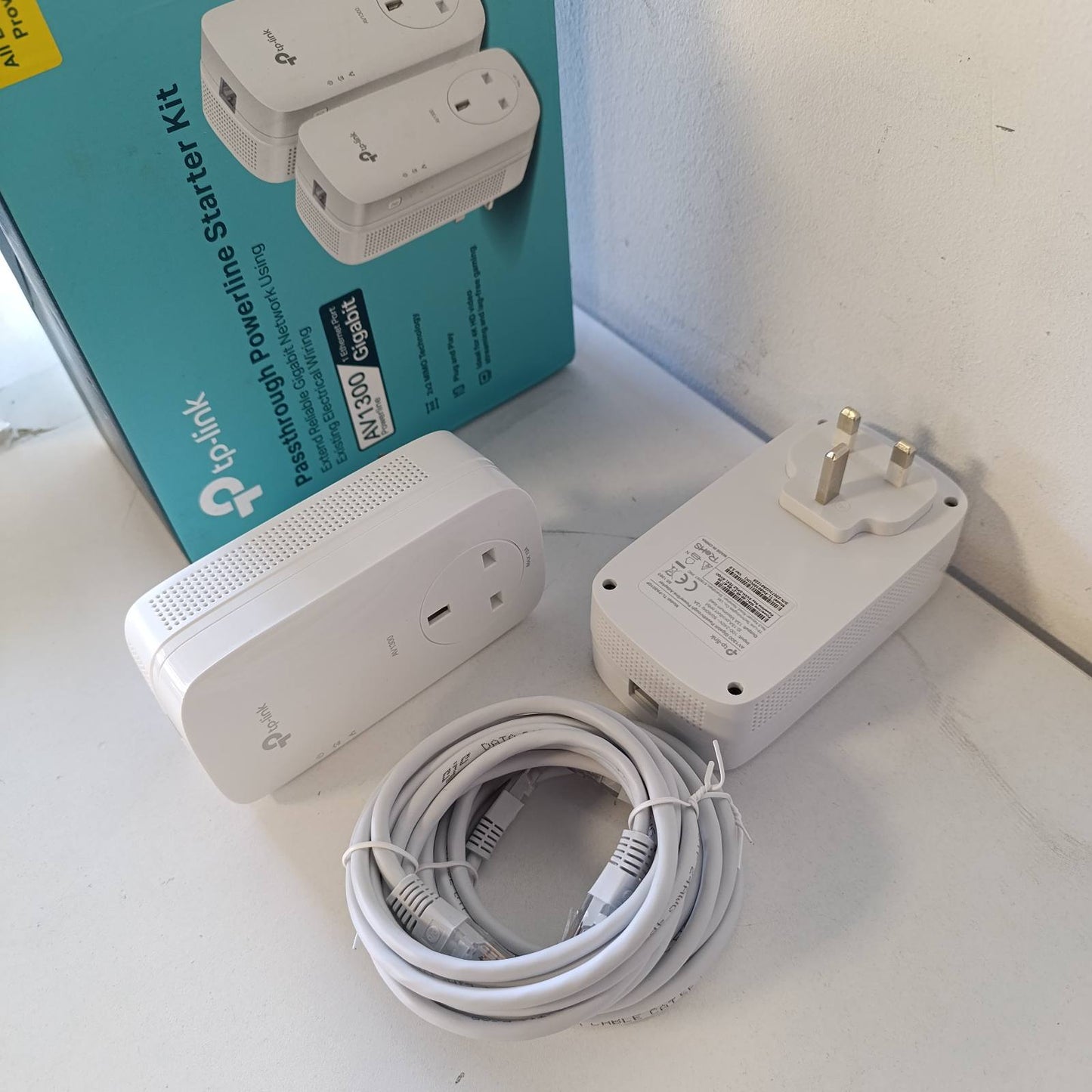 276289 - TP-LINK TL-PA8010PKIT 1-Port Gigabit Passthrough Powerline Adapter Starter Kit, Shpejtësi deri në 1300 Mbps
