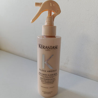316306 - KÉRASTASE Gloss Absolu Anti-Frizz Glaze Milk, sprej kujdesi për flokë të gjatë dhe të prirur ndaj kaçurrelave, 190ml, mbrojtje nga nxehtësia deri në 230°C