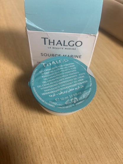 316625 - THALGO SOURCE Krem-xhel Detar i Freskët dhe Hidratues Mbushës, 50 ml