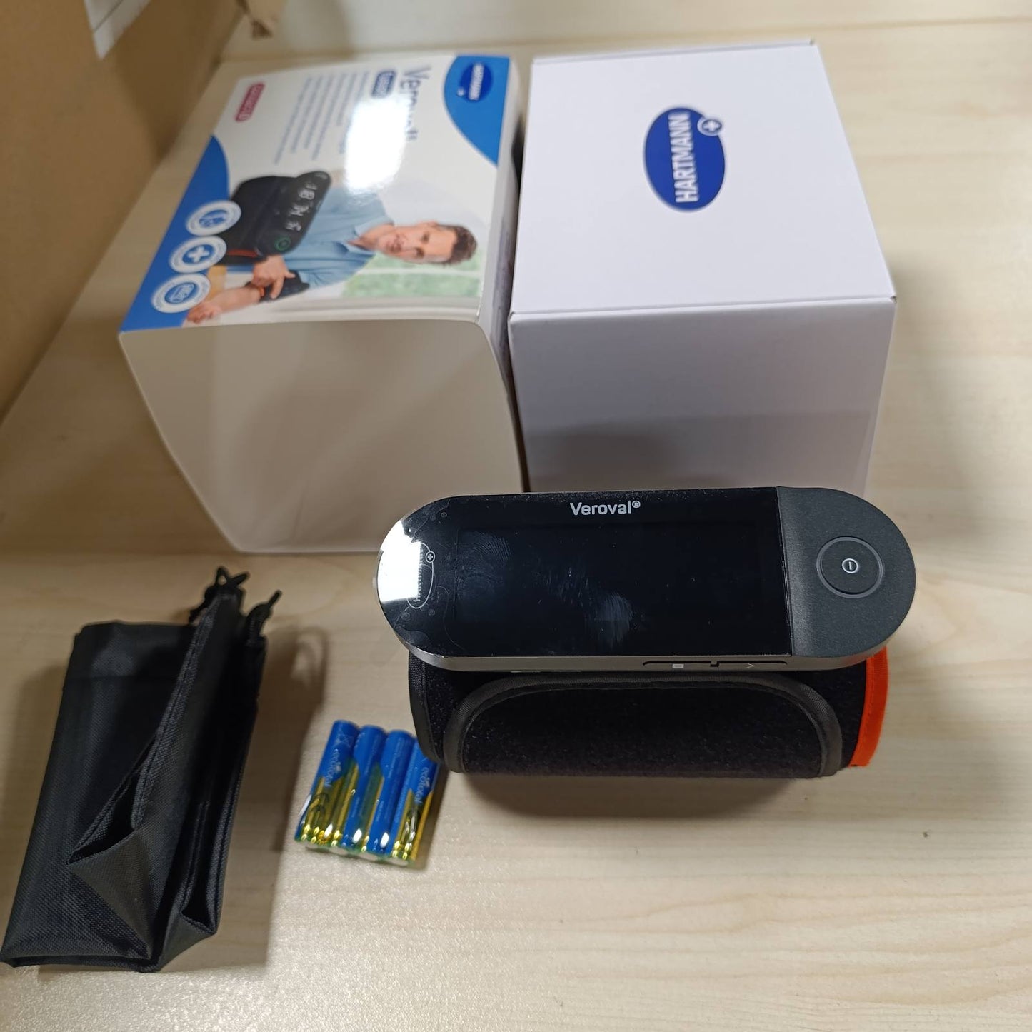 274966 - VEROVAL® fusion Monitor tensioni gjaku për krahun e sipërm pa kabllo ose tuba, monitor dixhital dhe plotësisht automatik i tensionit të gjakut me Bluetooth® dhe aplikacion shëndetësor, transferim të dhënash në Apple